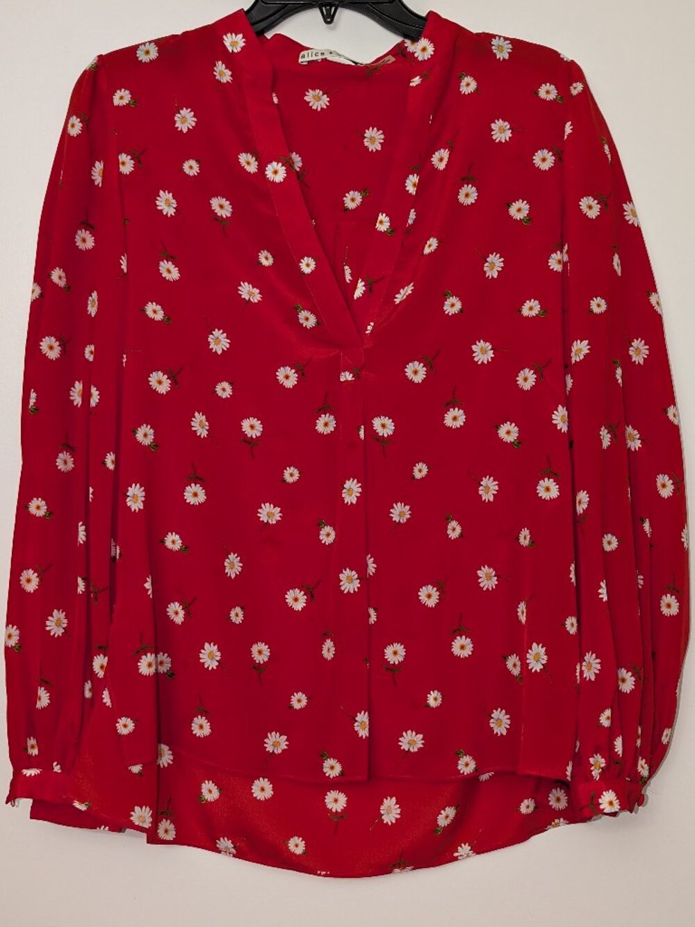 Alice + Olivia Beautiful Red Floral Blouse, Sz S